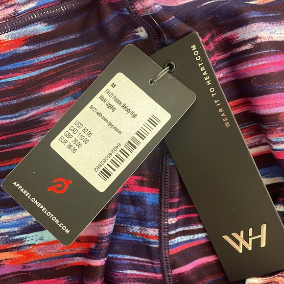 Peloton women’s reversible leggings - Picture 7 of 10